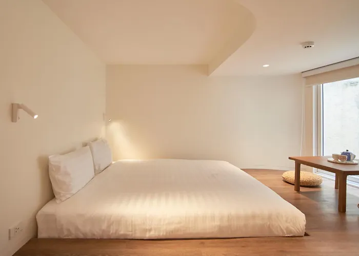 Bonsai Hotel 4*