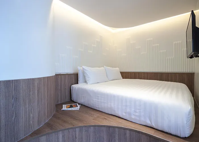 Hotel Bonsai 4*