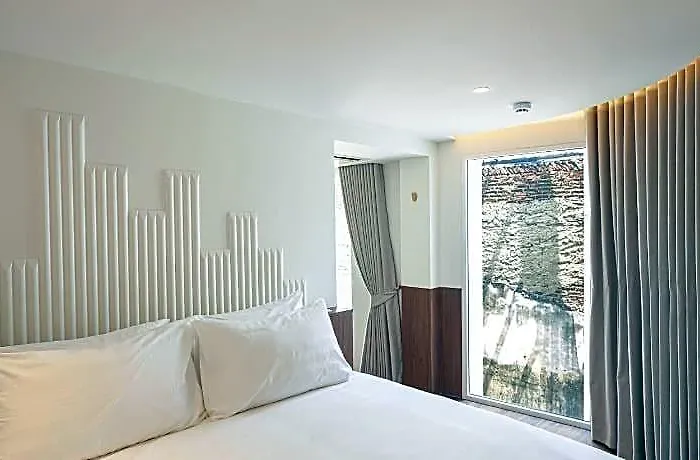 Hotel Bonsai